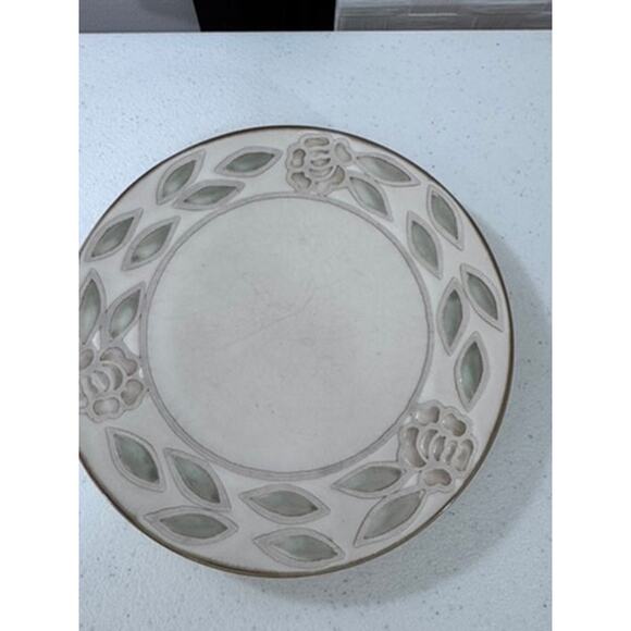 "Pier 1" Abbey, Salad Plate, 8.5"RD. Minor Scratches - Picture 2 of 4